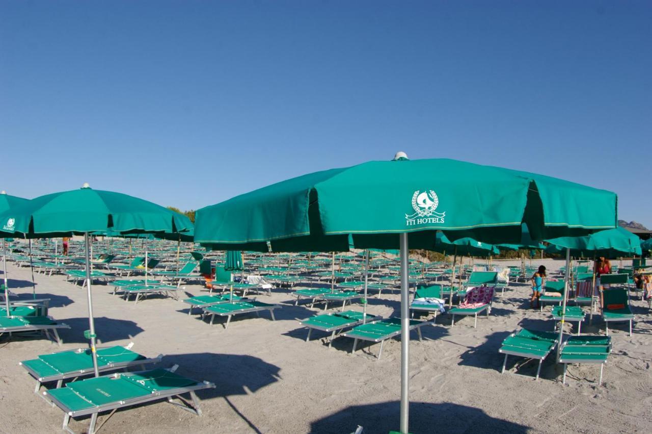 Nicolaus Club Torre Moresca Orosei Bagian luar foto